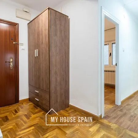 Apartament Myhousespain - Comodo Y Tranquilo Piso Con Parking Oviedo