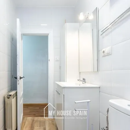 Myhousespain - Comodo Y Tranquilo Piso Con Parking Apartament Oviedo